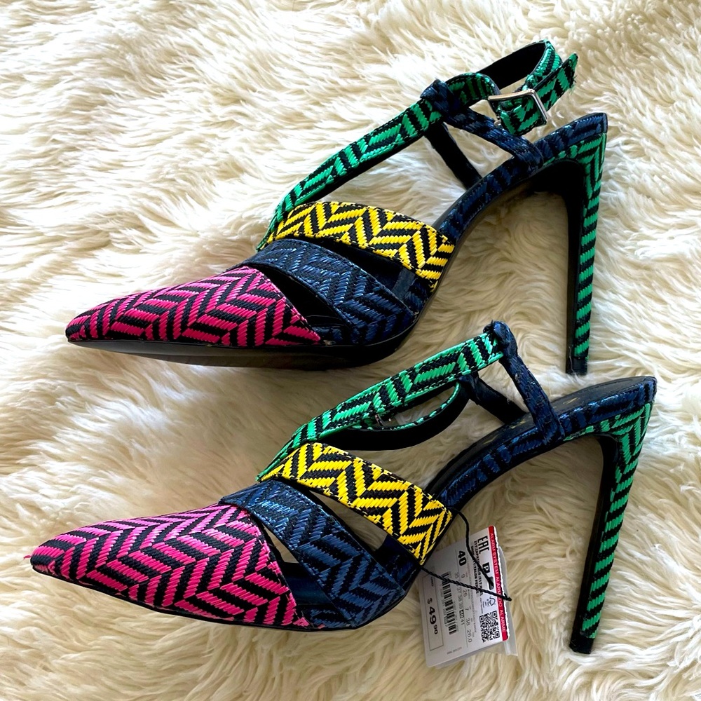 NWT ZARA HEELS